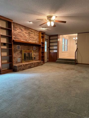 1808 Royal Oaks Dr Drive, Malvern, AR 72104