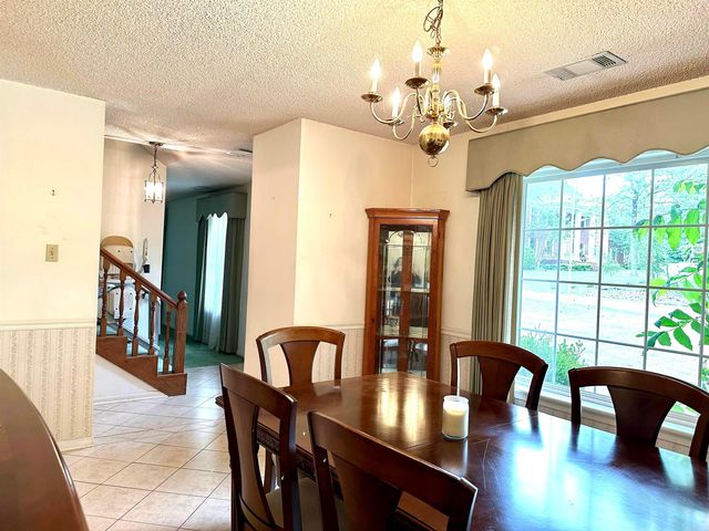1808 Royal Oaks Dr Drive, Malvern, AR 72104