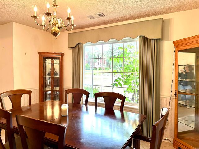 1808 Royal Oaks Dr Drive, Malvern, AR 72104