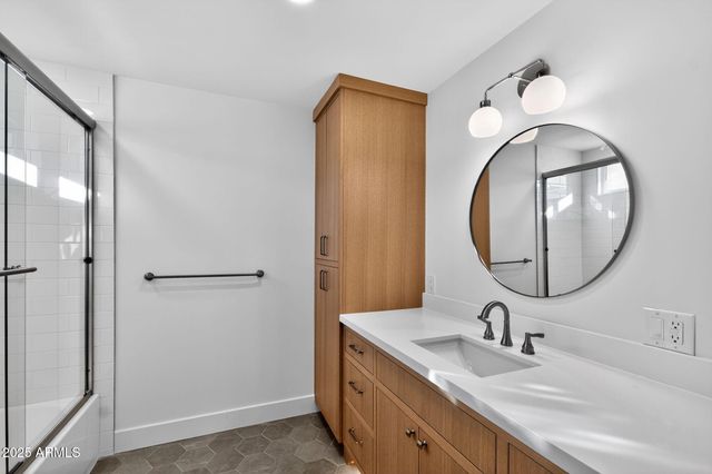 6259 E AVALON Drive, Scottsdale, AZ 85251