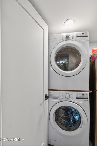 6259 E AVALON Drive, Scottsdale, AZ 85251