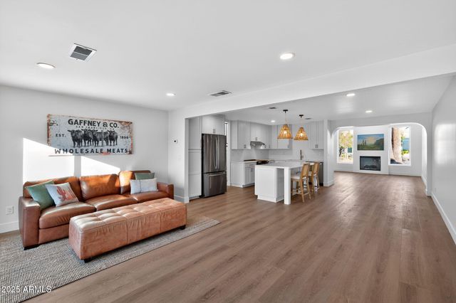 6259 E AVALON Drive, Scottsdale, AZ 85251