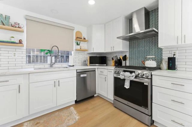 10272 Rancho Carmel Drive, San Diego, CA 92128