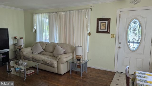 1611 PARHAM RD, Silver Spring, MD 20903