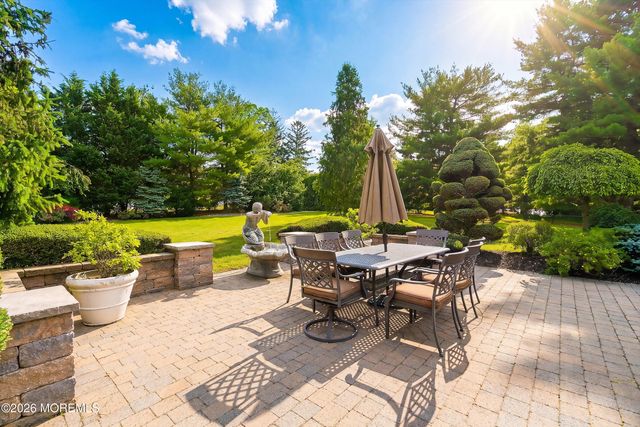 24 Garryford Drive, Middletown, NJ 07748