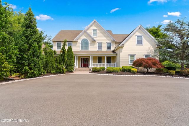 24 Garryford Drive, Middletown, NJ 07748