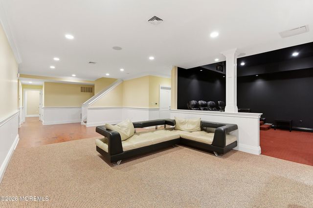 24 Garryford Drive, Middletown, NJ 07748