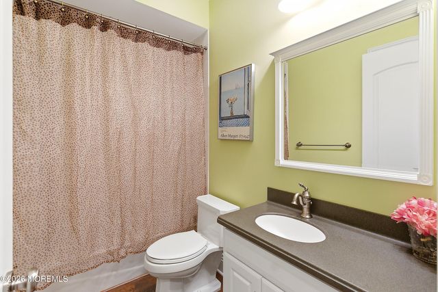 24 Garryford Drive, Middletown, NJ 07748