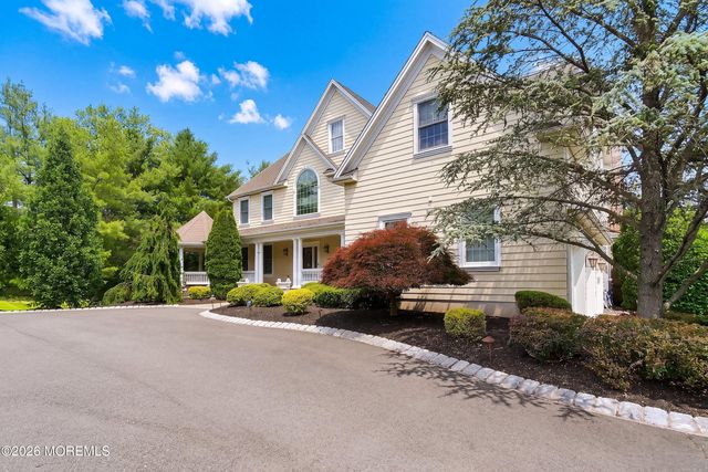 24 Garryford Drive, Middletown, NJ 07748