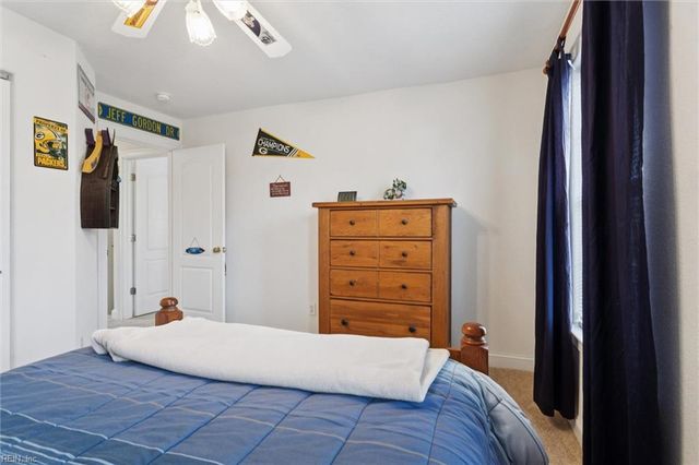 704 Southwood DR, Chesapeake, VA 23322