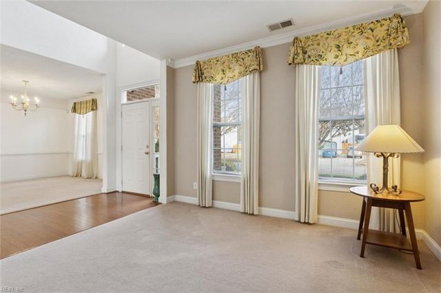 704 Southwood DR, Chesapeake, VA 23322