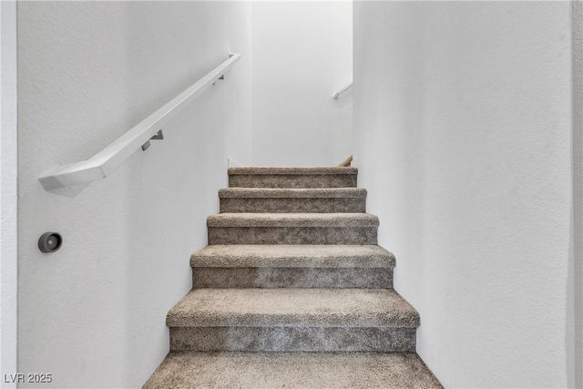 9601 Oliver Hills Avenue, Las Vegas, NV 89143