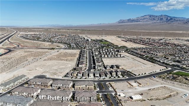 9601 Oliver Hills Avenue, Las Vegas, NV 89143