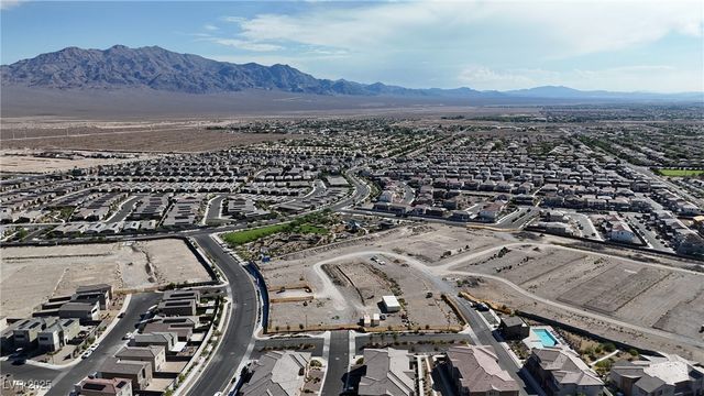 9601 Oliver Hills Avenue, Las Vegas, NV 89143