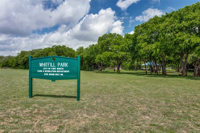 8805 Irish Bend Drive, Fort Worth, TX 76123