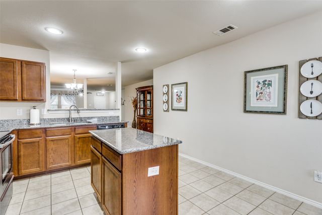 8805 Irish Bend Drive, Fort Worth, TX 76123