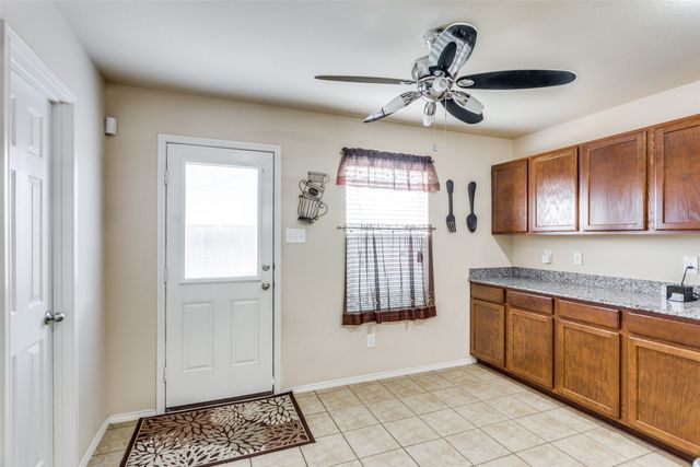 8805 Irish Bend Drive, Fort Worth, TX 76123