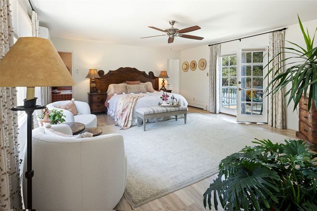 104 Calle Paula, Santa Fe, NM 87505