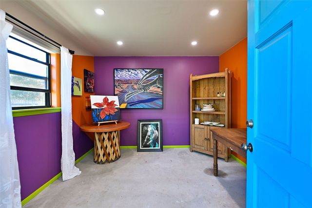 104 Calle Paula, Santa Fe, NM 87505