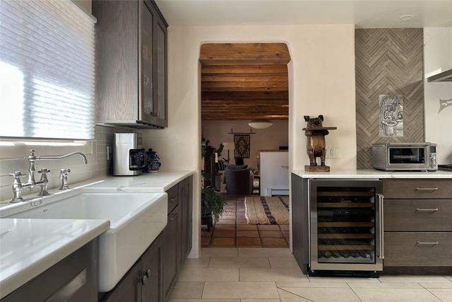 104 Calle Paula, Santa Fe, NM 87505