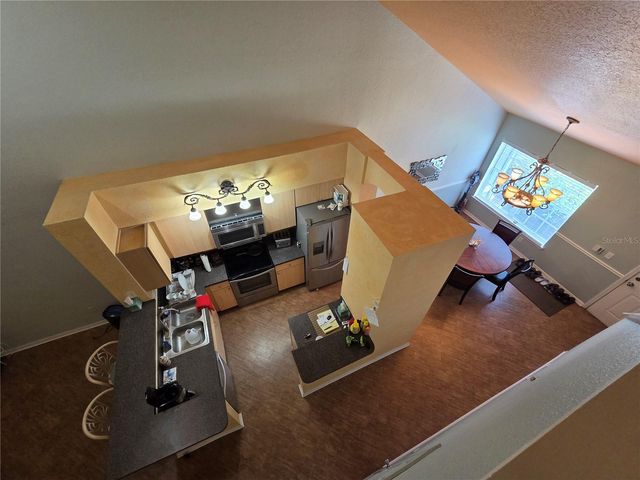 3661 KINGS ROAD 102, Palm Harbor, FL 34685
