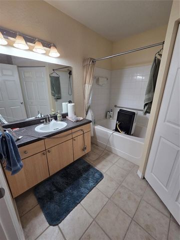3661 KINGS ROAD 102, Palm Harbor, FL 34685