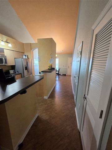 3661 KINGS ROAD 102, Palm Harbor, FL 34685