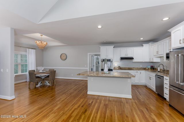 205 E Loon Court, Hampstead, NC 28443