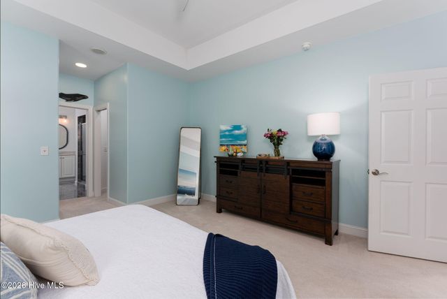 205 E Loon Court, Hampstead, NC 28443