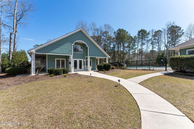205 E Loon Court, Hampstead, NC 28443