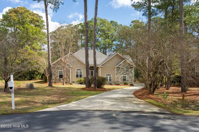 205 E Loon Court, Hampstead, NC 28443