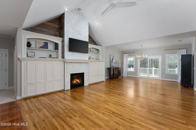 205 E Loon Court, Hampstead, NC 28443