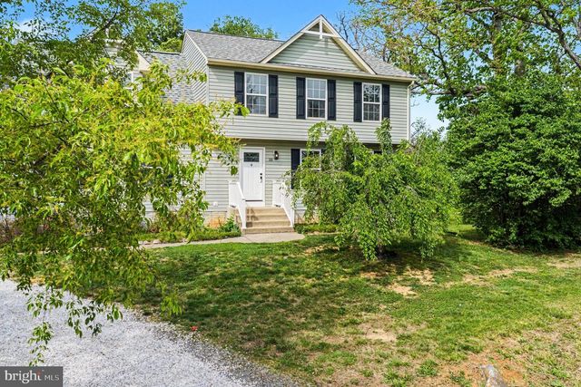 33 CARTERS LINE RD, White Post, VA 22663