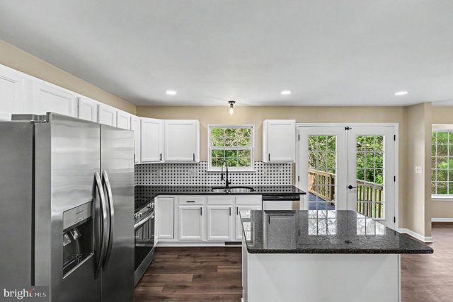 33 CARTERS LINE RD, White Post, VA 22663