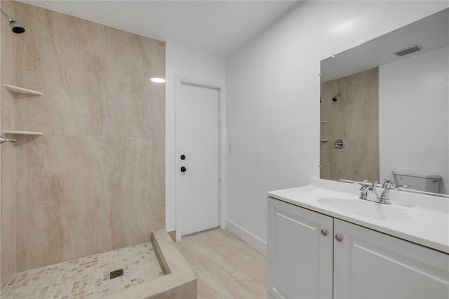 6 CIMMARON DRIVE, Palm Coast, FL 32137