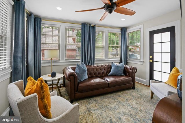 2218 32ND ST SE, Washington, DC 20020