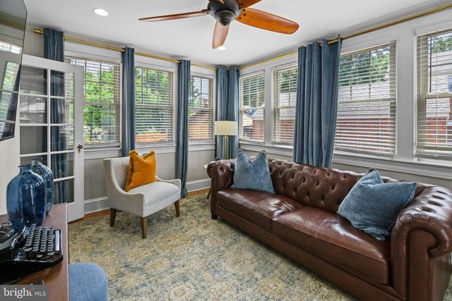 2218 32ND ST SE, Washington, DC 20020