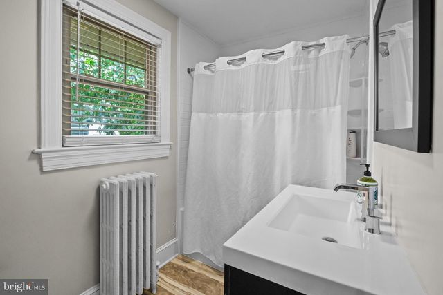 2218 32ND ST SE, Washington, DC 20020