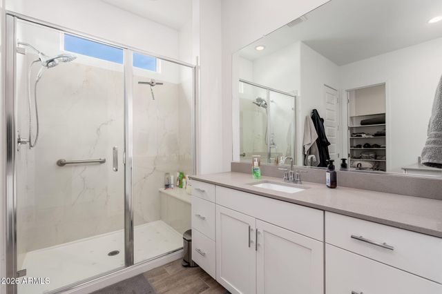 3272 W Peak View Road, Phoenix, AZ 85083