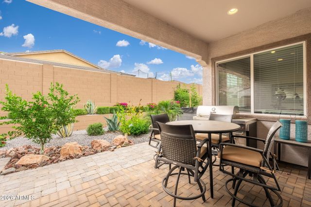 3272 W Peak View Road, Phoenix, AZ 85083