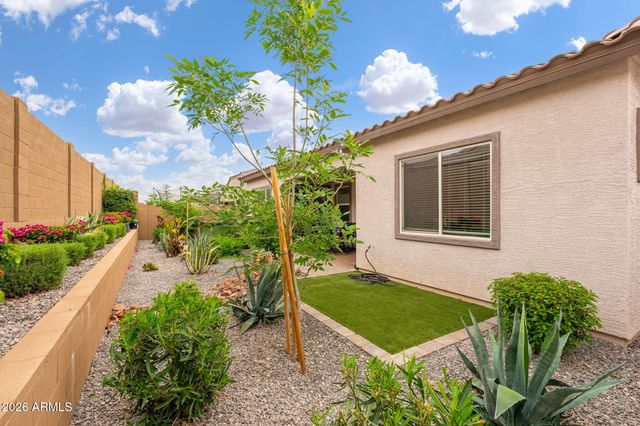 3272 W Peak View Road, Phoenix, AZ 85083