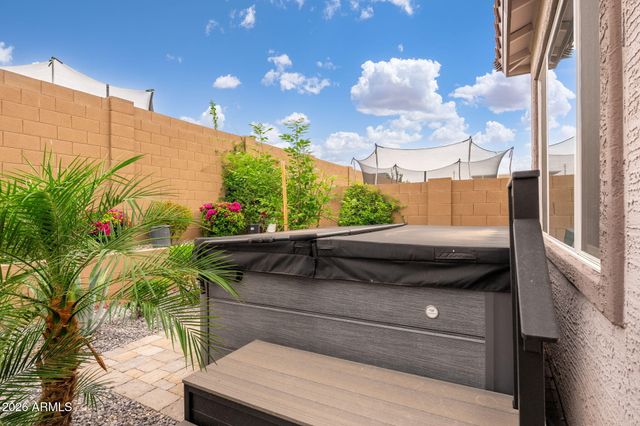 3272 W Peak View Road, Phoenix, AZ 85083