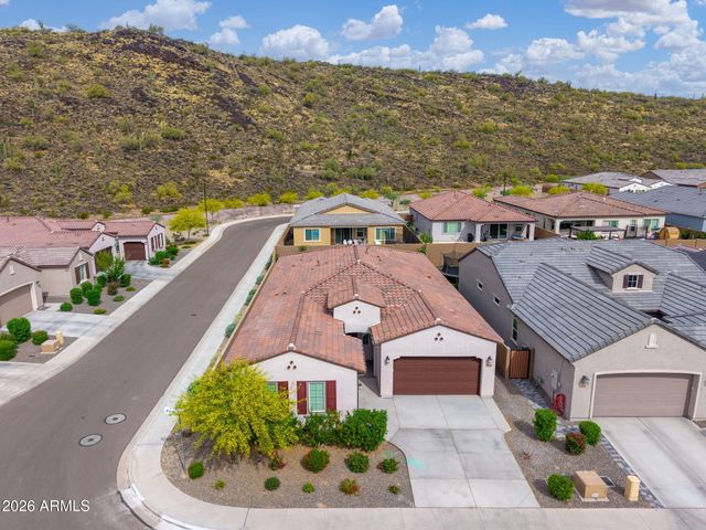 3272 W Peak View Road, Phoenix, AZ 85083