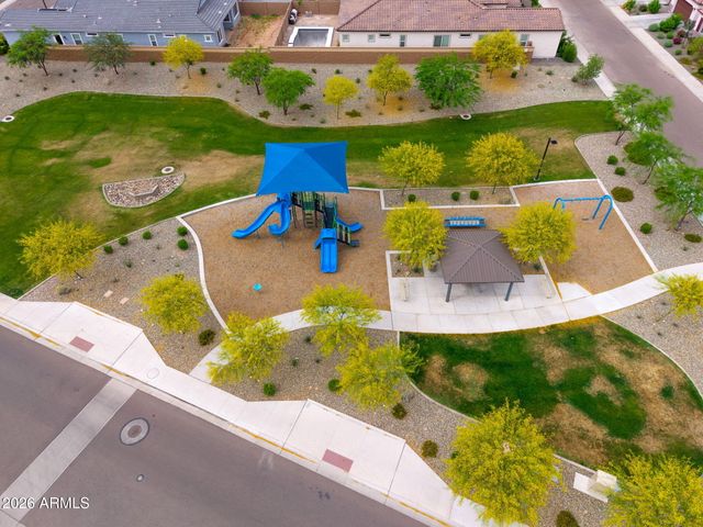 3272 W Peak View Road, Phoenix, AZ 85083