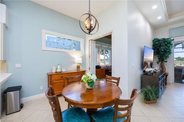 840 Villa Florenza DR, Naples, FL 34119
