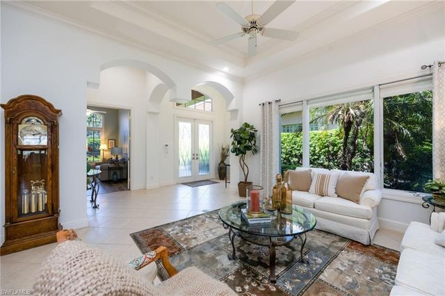 840 Villa Florenza DR, Naples, FL 34119