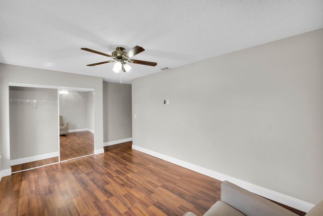 1909 NW 80th Avenue, Margate, FL 33063