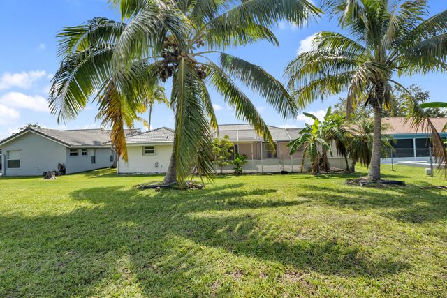 1909 NW 80th Avenue, Margate, FL 33063