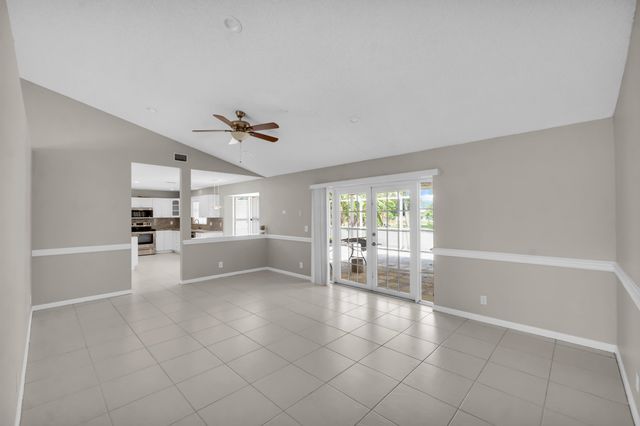 1909 NW 80th Avenue, Margate, FL 33063