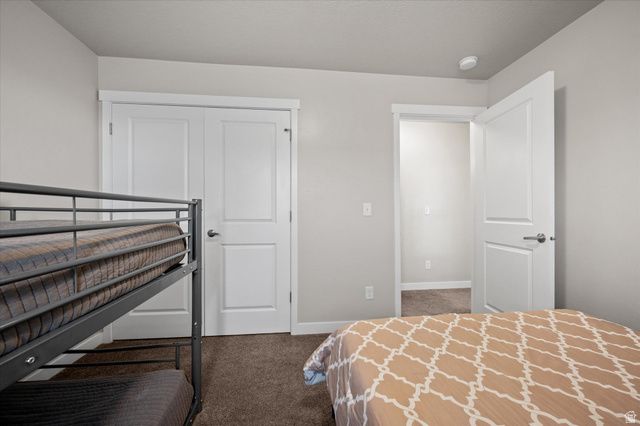 2504 N KNIGHTS LN, Layton, UT 84041